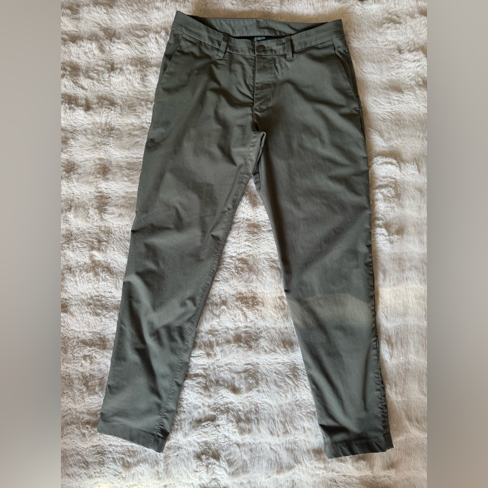 lululemon athletica Men's Olive Chinos